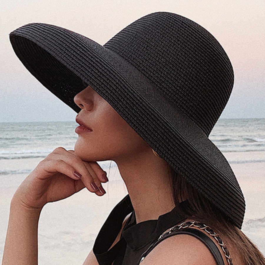 

Lovely Boho Straw Black Hat