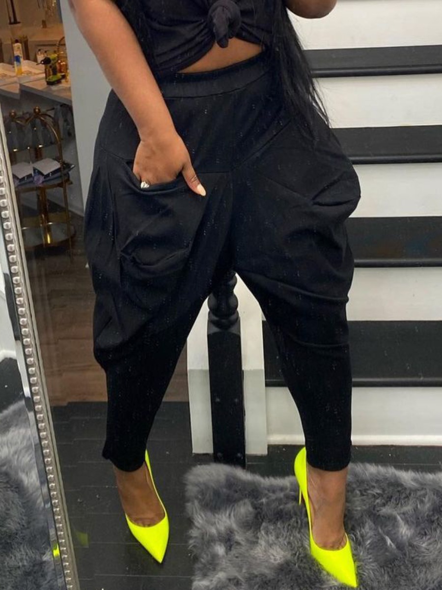 

Lovely Street Mid Waist Harlan Black Pants