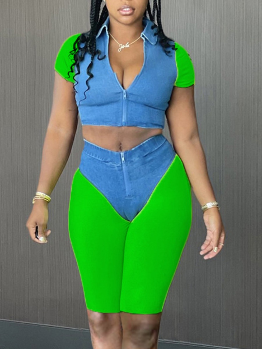 

Lovely Street Turndown Collar Color-lump Grass Green Two Piece Shorts Set