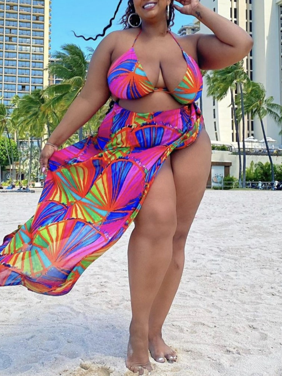 

Lovely Plus Size Boho Print Patchwork Rose Red Two-piece Swimsuit