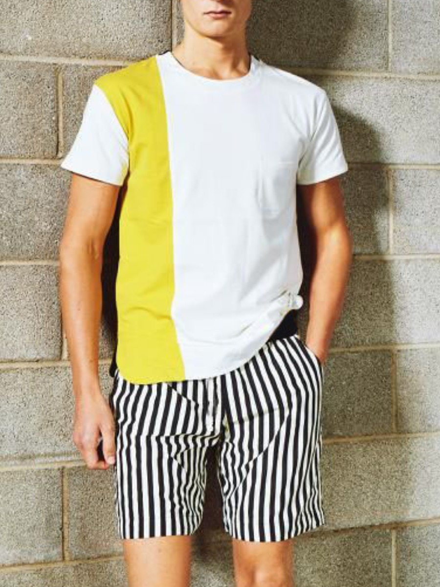 

Lovely Men Casual O Neck Striped White Two Piece Shorts Set