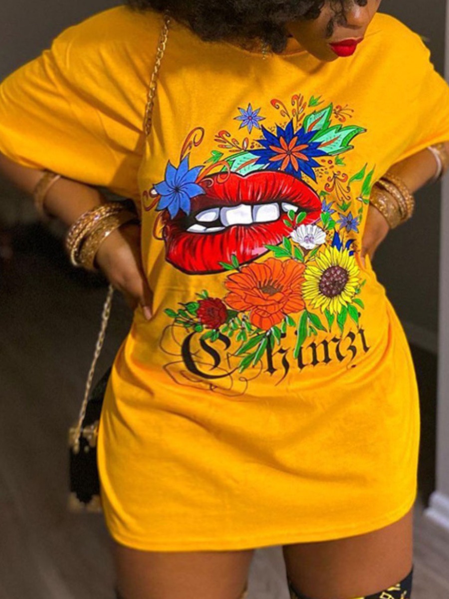

LW Plus Size Sunflower Lip Print T-shirt, Yellow