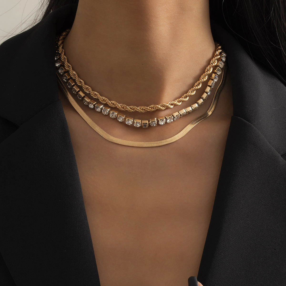 

LW Casual Snakeskin Gold Multilayer Necklace