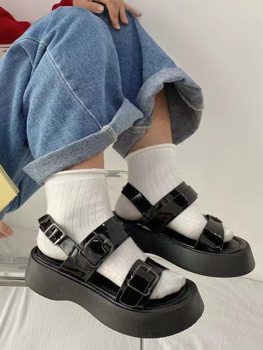 

Lovely Casual Buckle Design Black Platform Shoes
