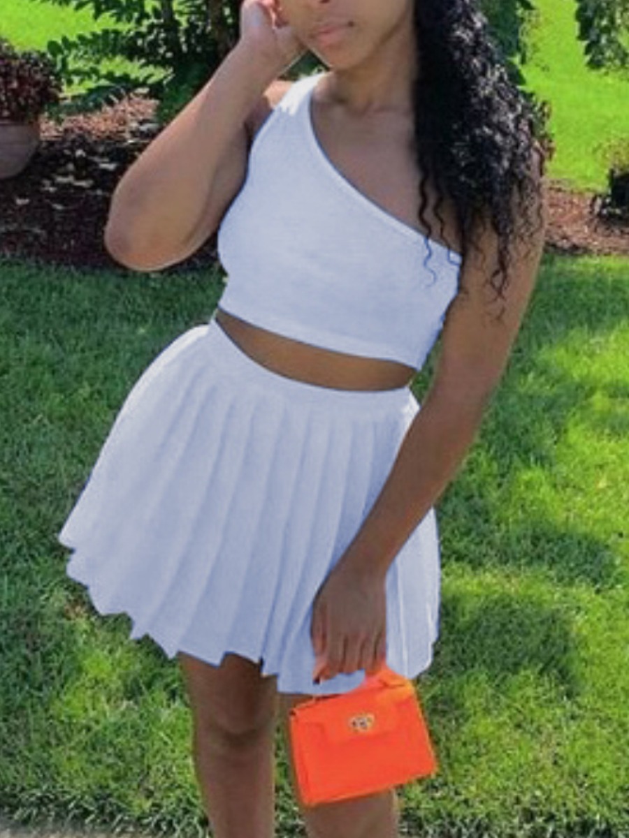 

Lovely Sweet One Shoulder Pleated White Two Piece Skirt Set