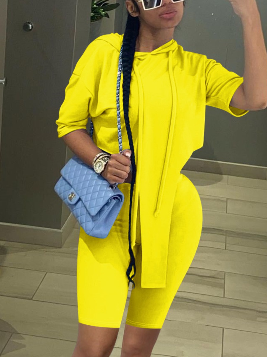 

LW Casual Hooded Collar Asymmetrical Yellow Two Piece Shorts Set