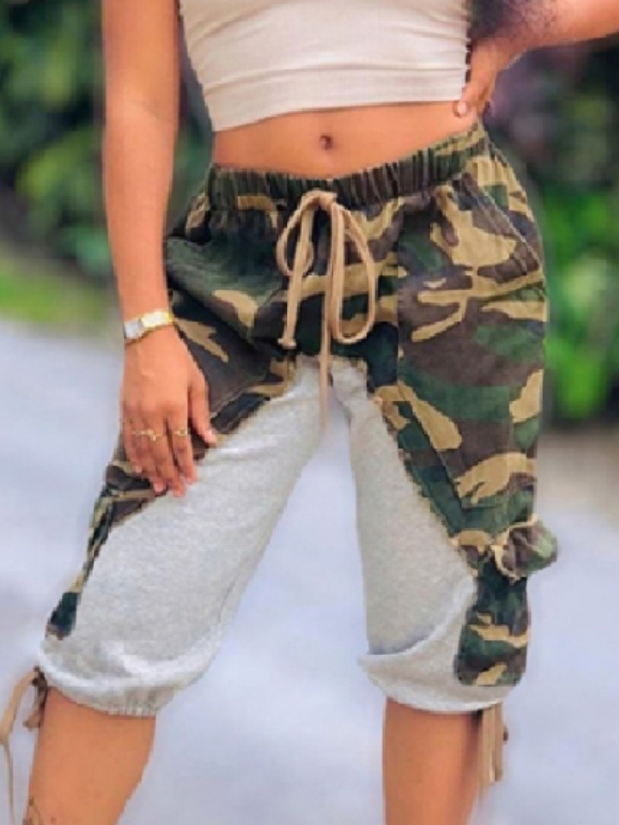 

Lovely Street Mid Waist Camo Print Drawstring Shorts, Army green