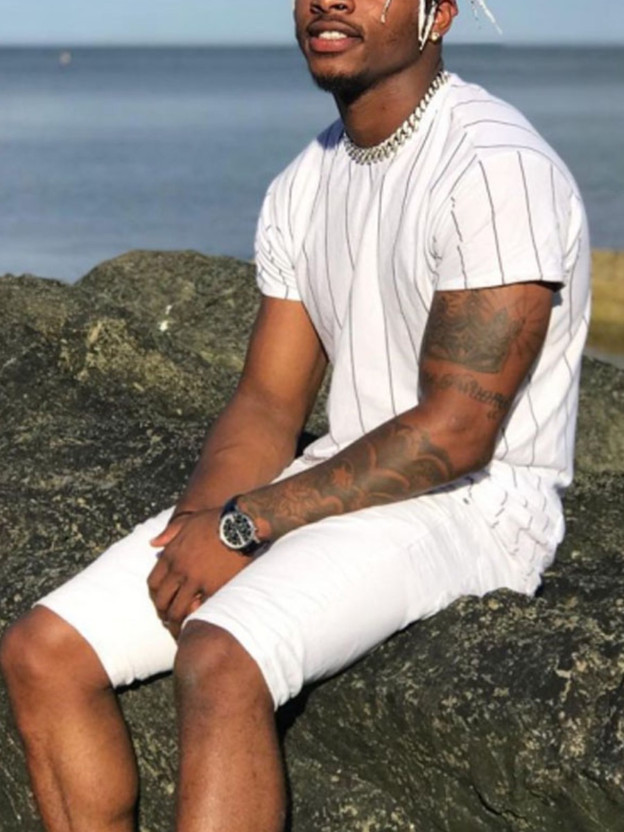 

Lovely Men Casual O Neck Striped White Two Piece Shorts Set