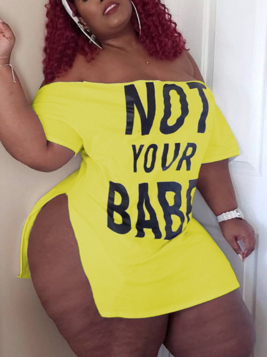 

Lovely Plus Size Casual Off The Shoulder Letter Print Slit Yellow T-shirt