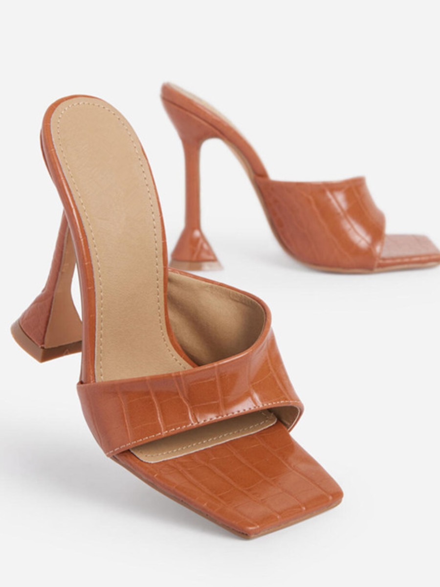 

LW Square-toe Coffee Heels