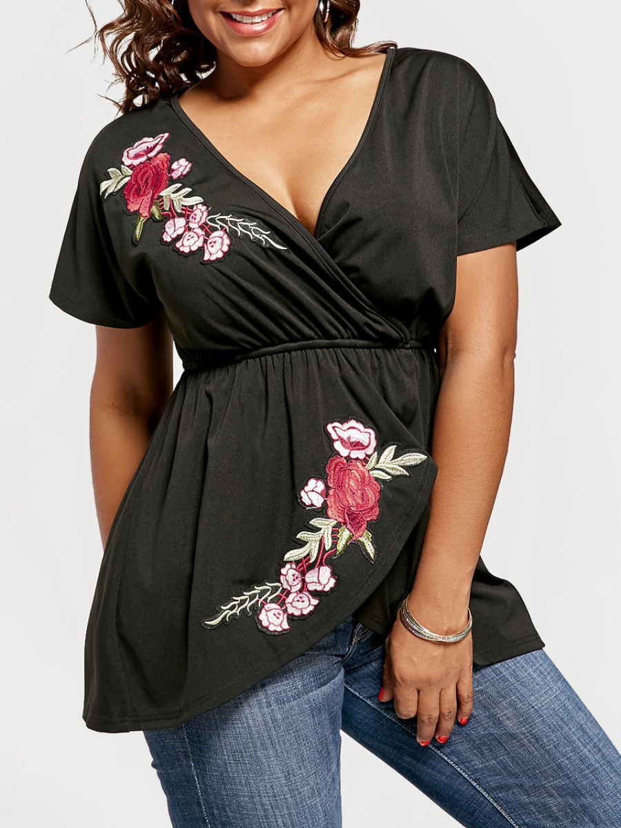 

Lovely Plus Size Casual V Neck Floral Decoration Black T-shirt