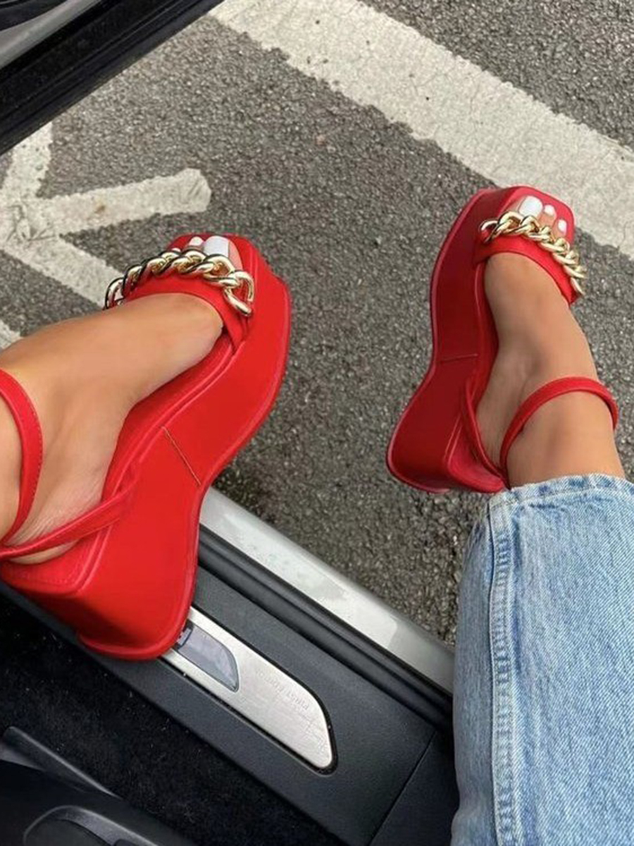 

Lovely Casual Chain Strap High Sole Red Platform Shoes