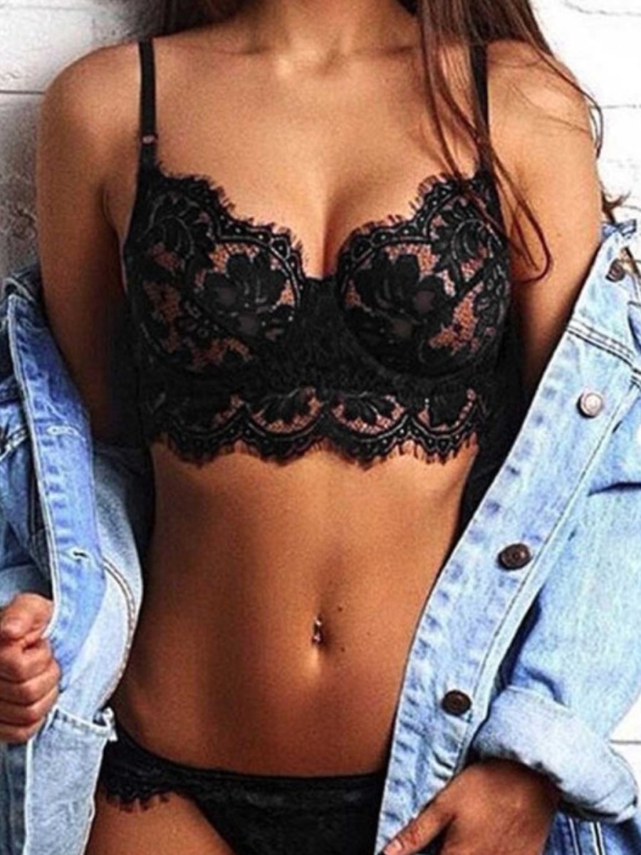 

Lovely Sexy See-through Floral Decoration Black Bra Set