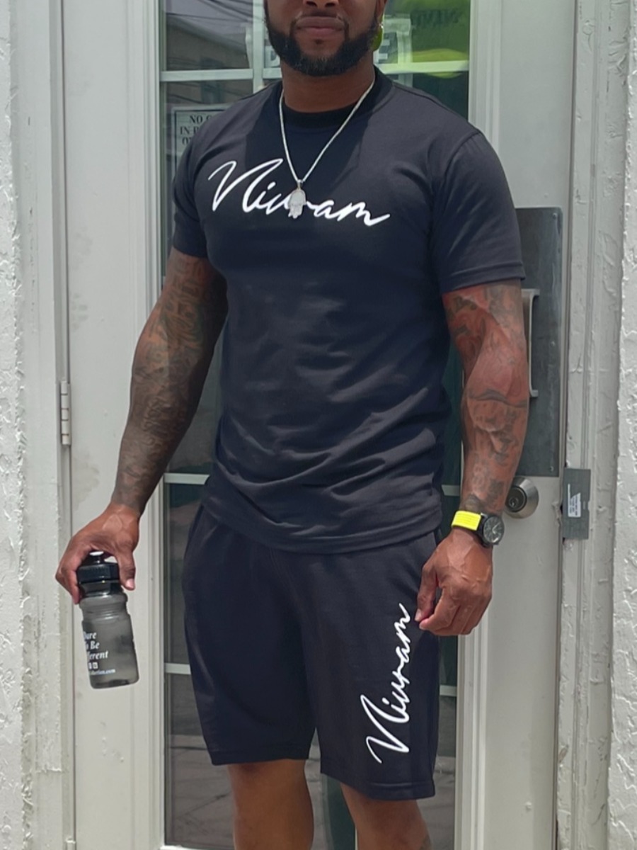 

Lovely Men Casual Round Neck Letter Print Black Two Piece Shorts Set