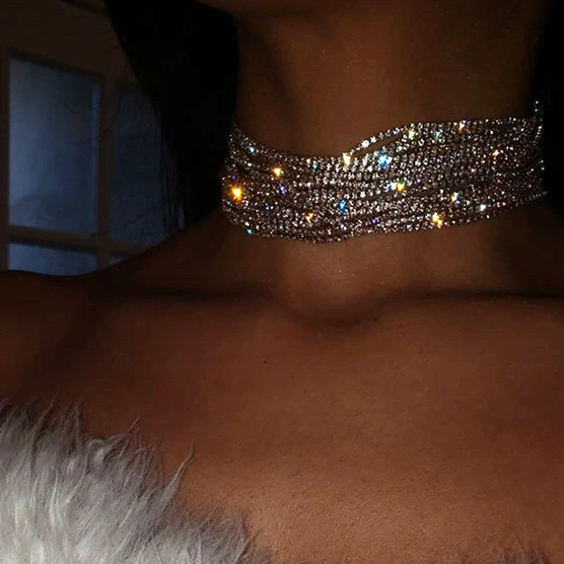 

LW SXY Sequined Gold Multilayer Necklace