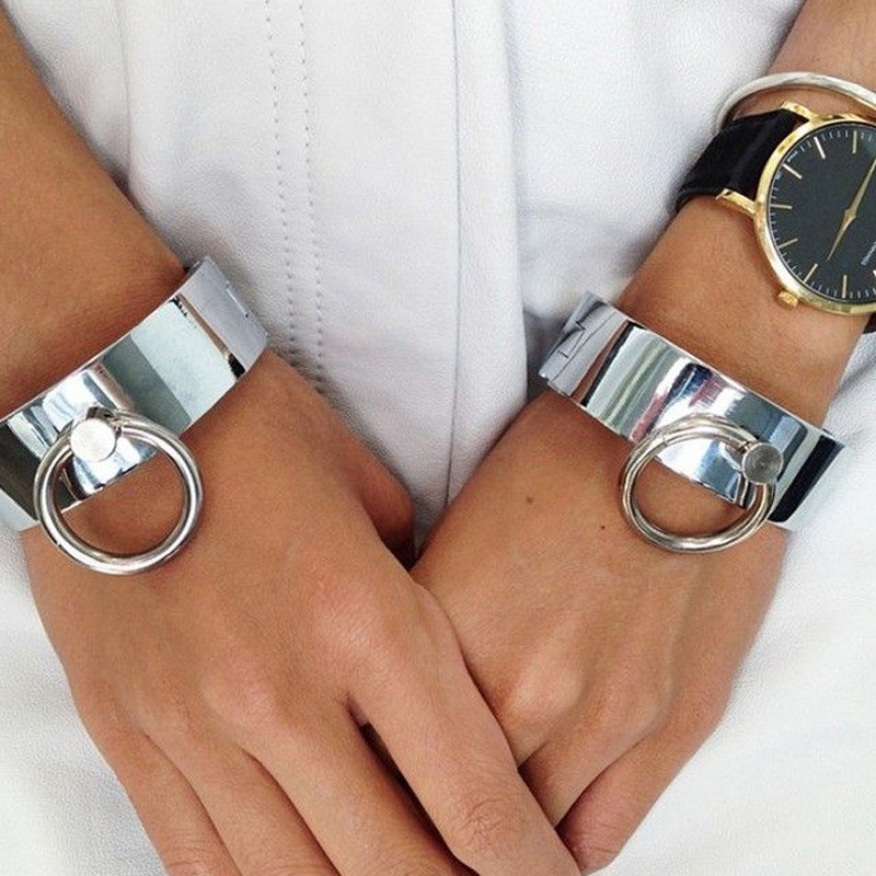

Lovely Casual Cylindrical Silver Bracelet