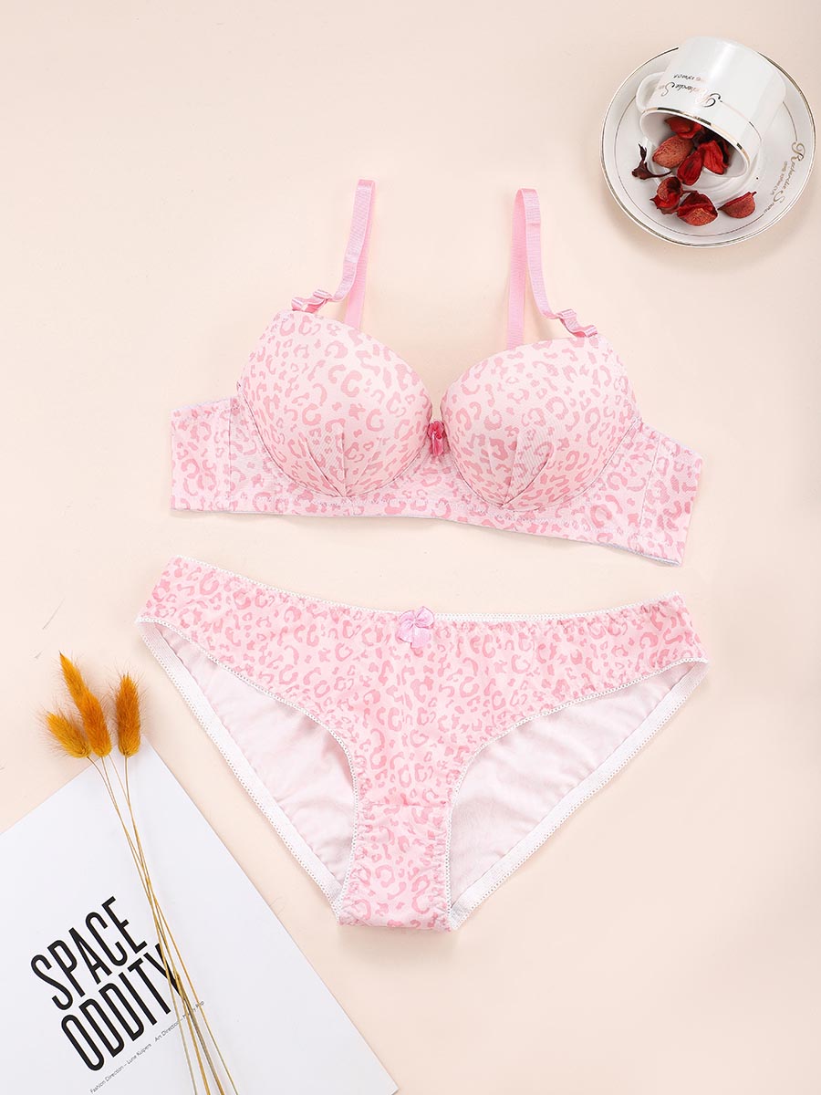 

LW Sweet Animal Print Pink Bra Set