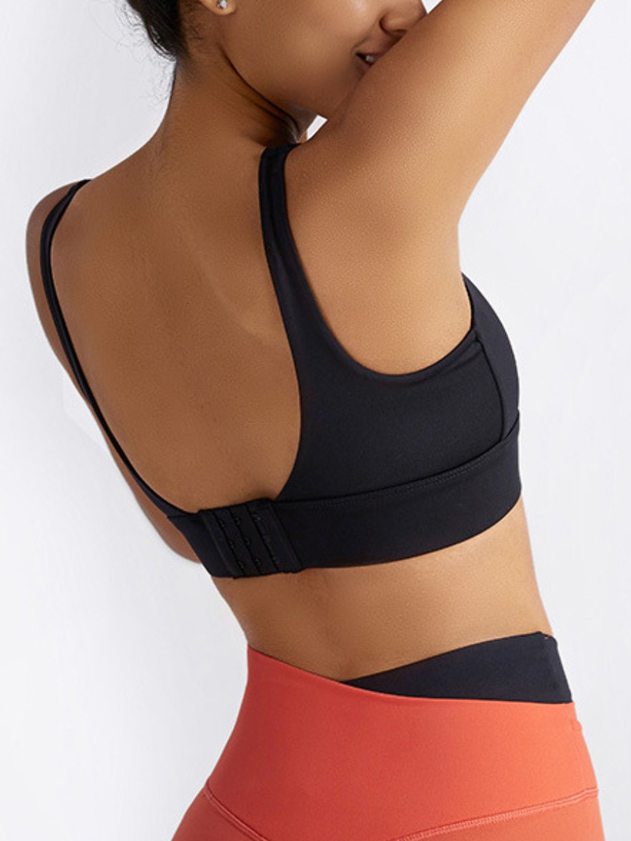 

LW BASIC Sporty V Neck Skinny Black Sports Bra