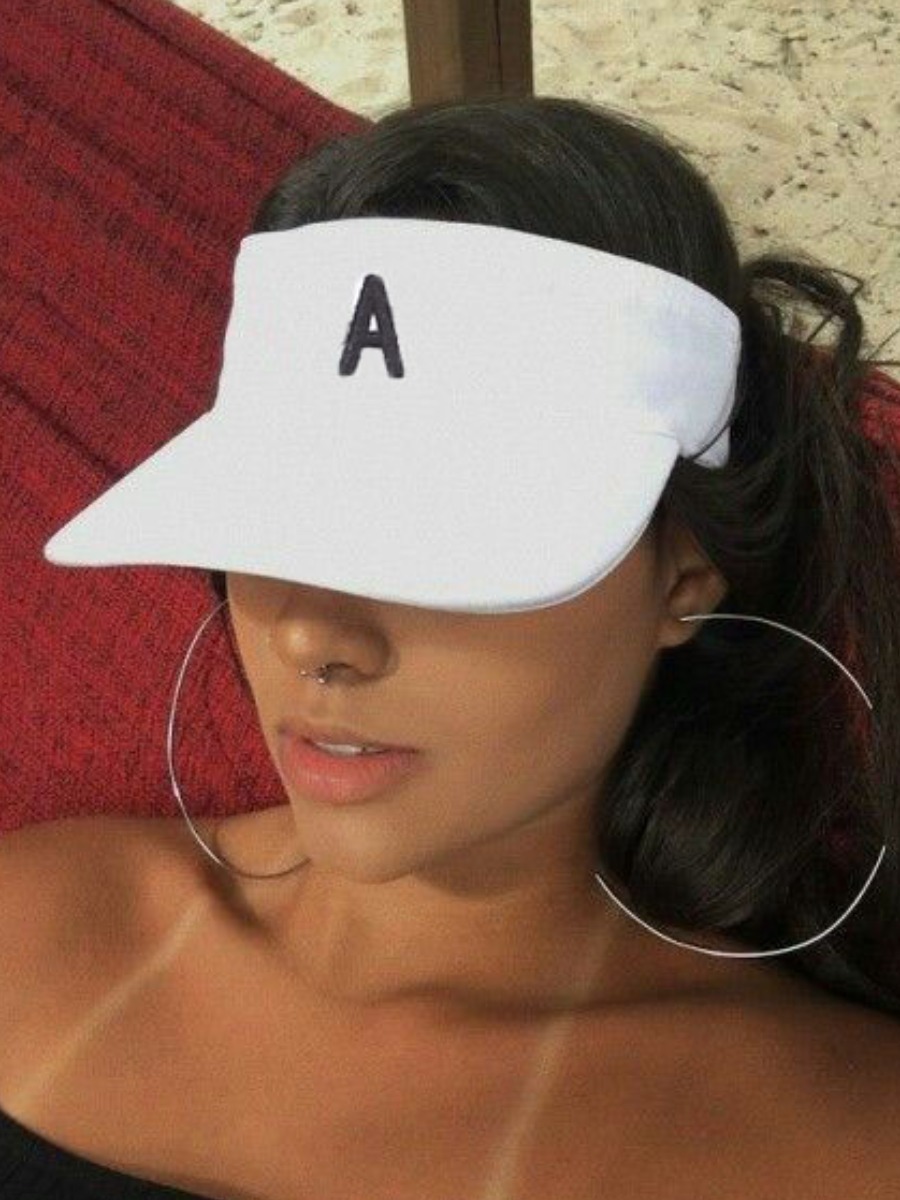 

LW COTTON Sporty Letter Print Hollow-out White Hat