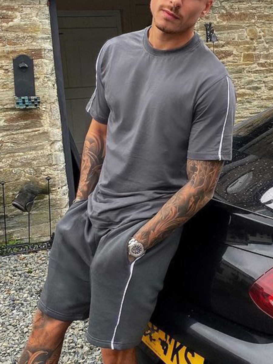 

Lovely Men Casual Round Neck Striped Dark Grey Two Piece Shorts Set