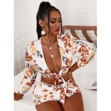 

Lovely Boho Floral Print Bandage Design White Two Piece Shorts Set