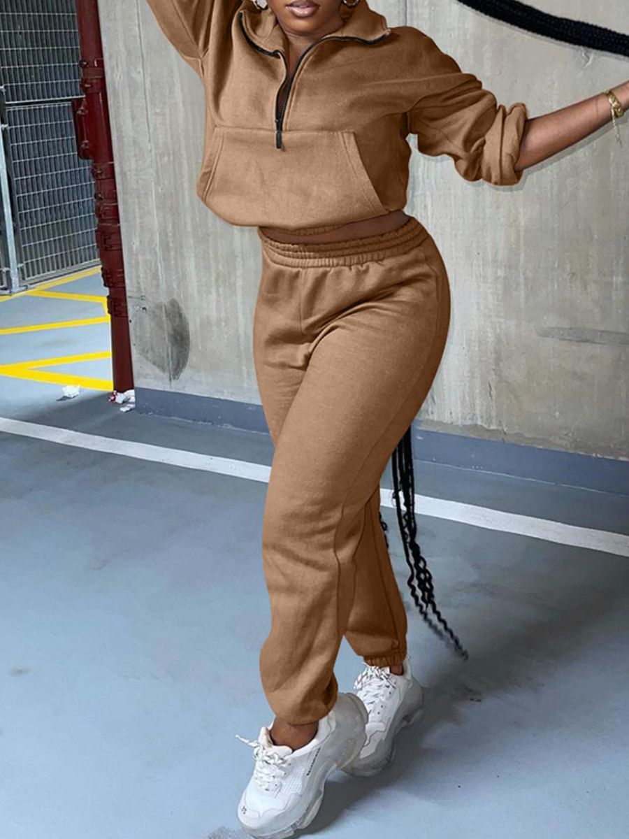 

LW Turndown Collar Kangaroo Pocket Crop Top Sweatsuit Set, Brown