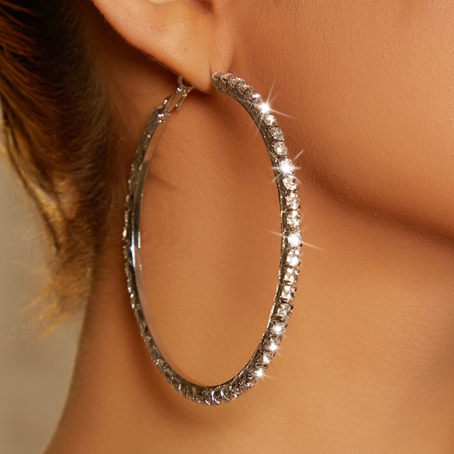 

LW Sequined Circular Earring, Silver
