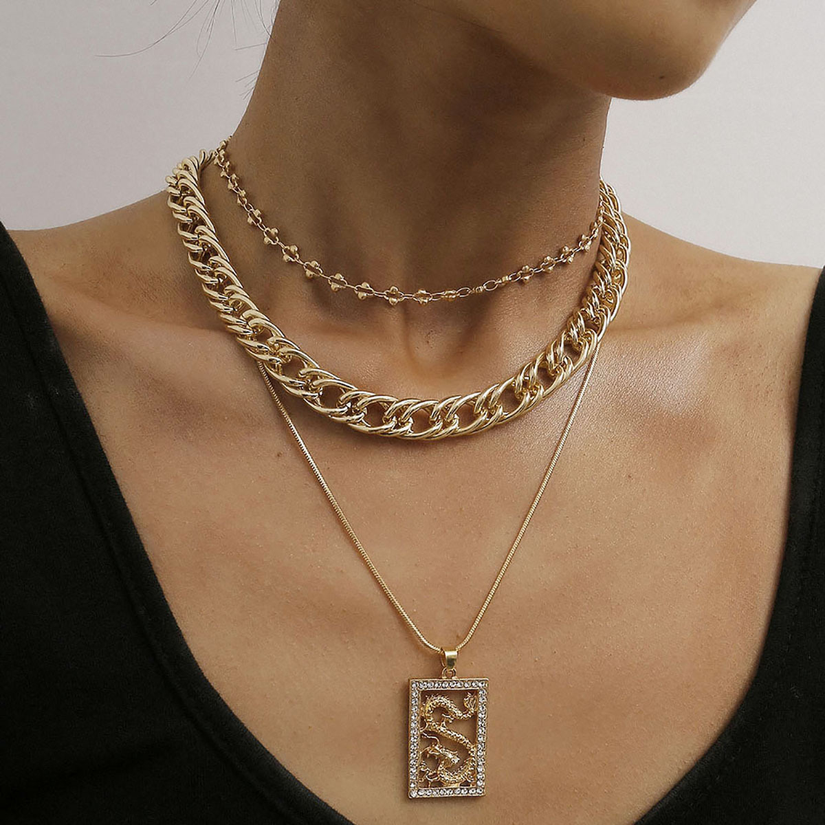 

LW Dragon Decoration Multilayer Necklace, Gold