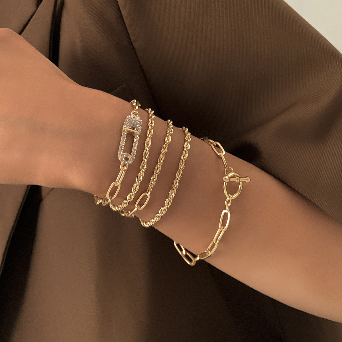 

LW Ring Detail Multilayer Bracelet, Gold
