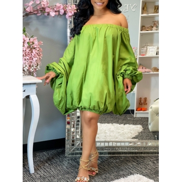 

LW Off The Shoulder Fold Design Dress, Green