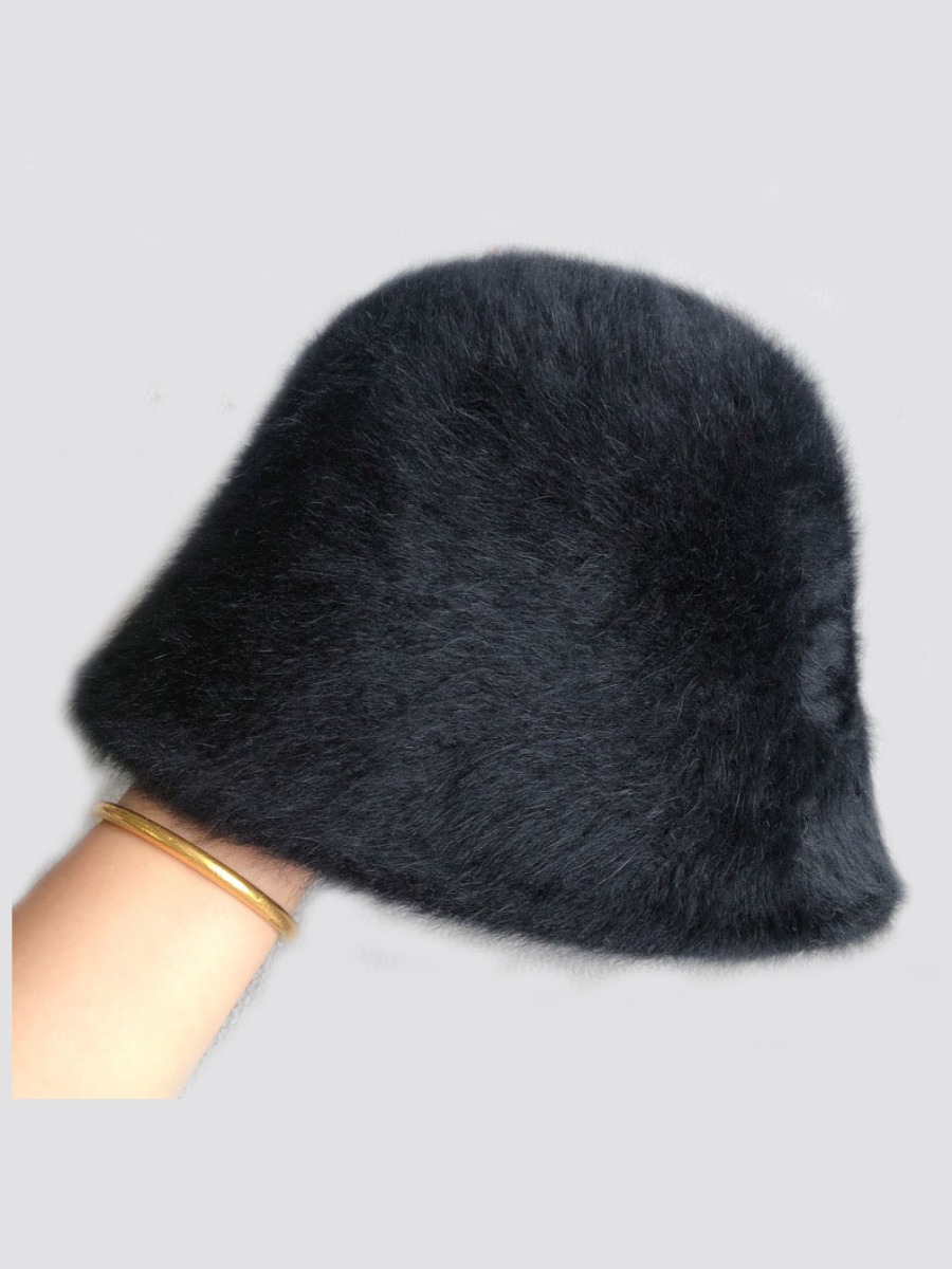 

LW Plush Bucket Hat, Black