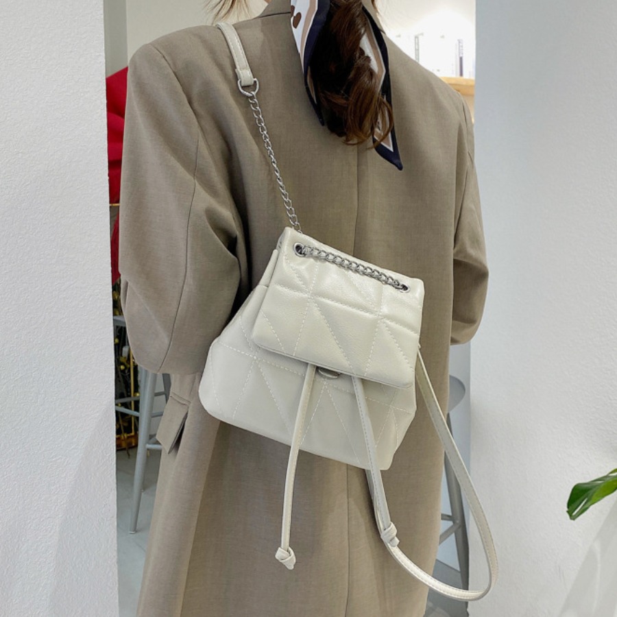 

LW Chain Decoration Backpack, White