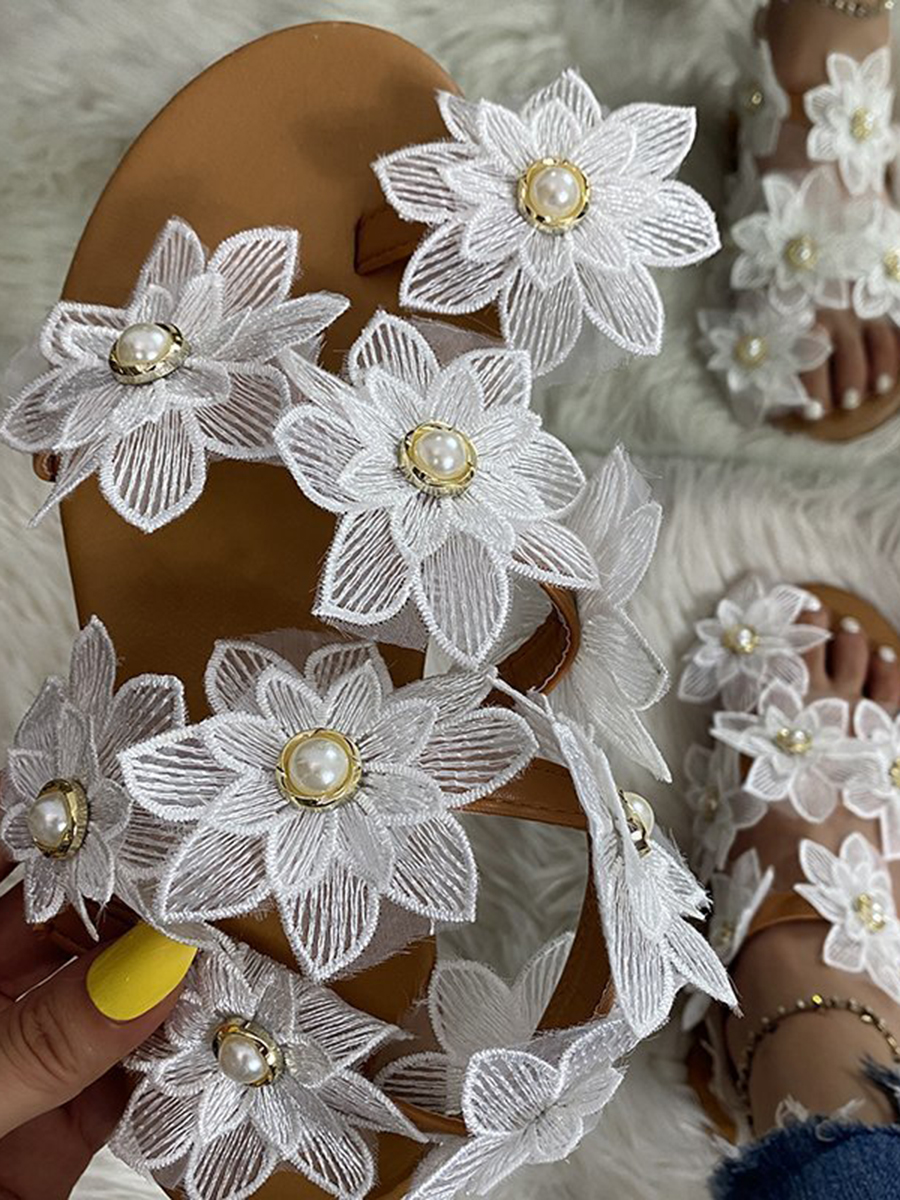 

LW Floral Decor Sandals, White