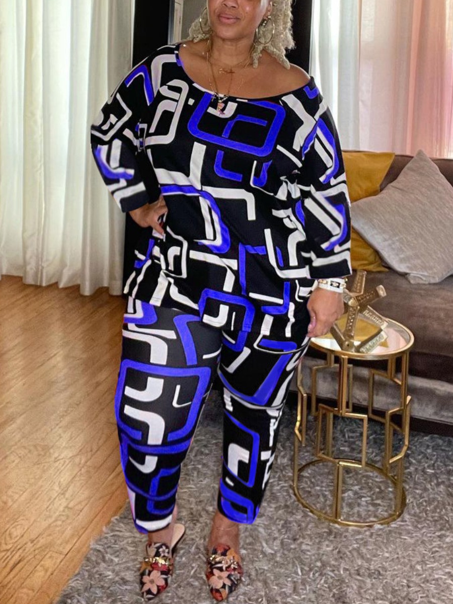 

LW Plus Size Round Neck Geometric Print Pants Set, Blue
