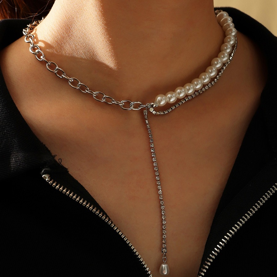

LW Pearl Decoration Necklace, Silver