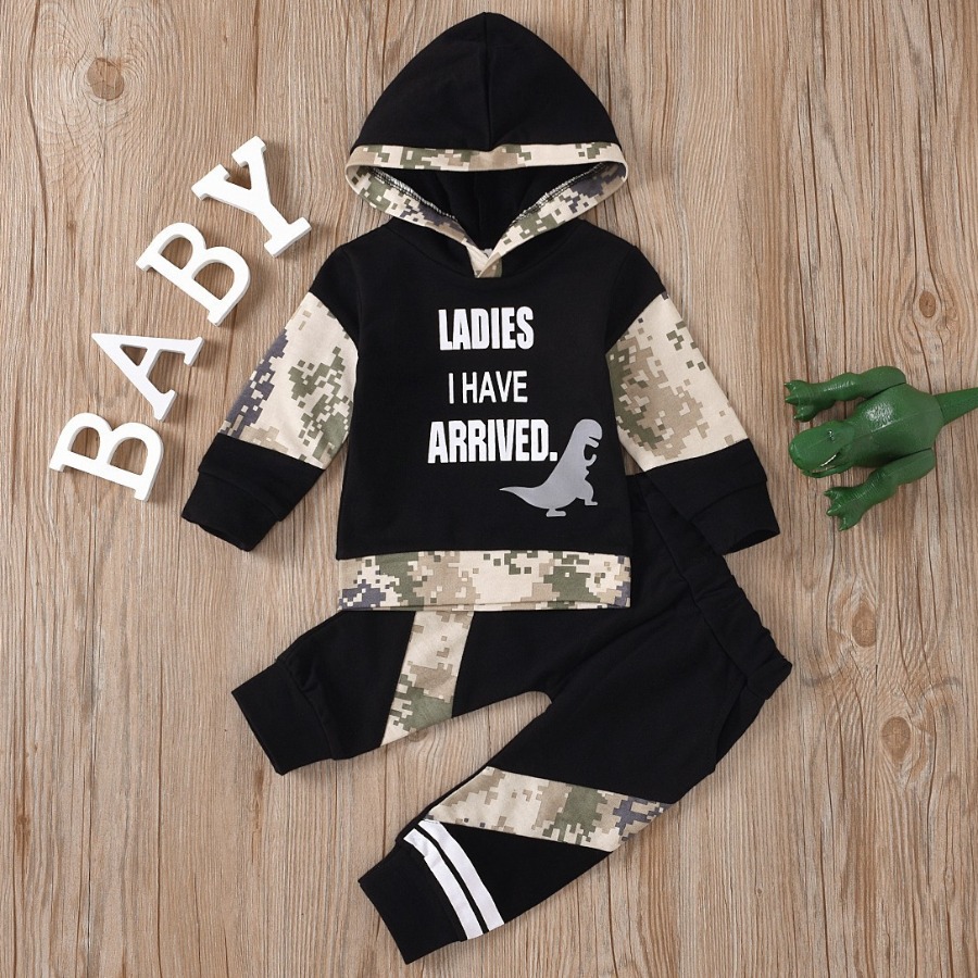 

LW COTTON Boy Letter Camo Print Tracksuit Set, Black