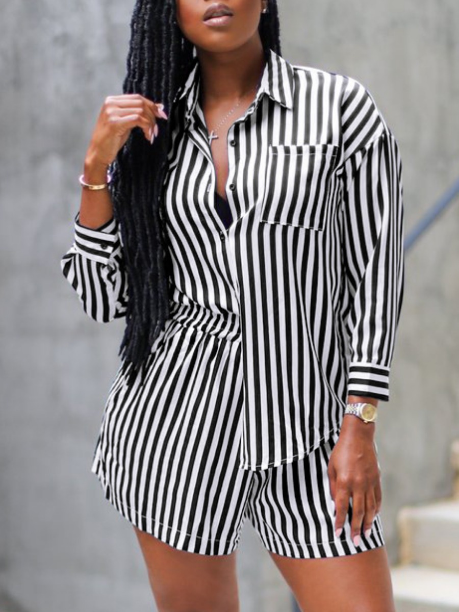 

LW Striped Print Pocket Shorts Set, Black