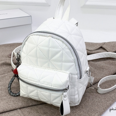 

LW Metal Accesories Decoration Backpack, White