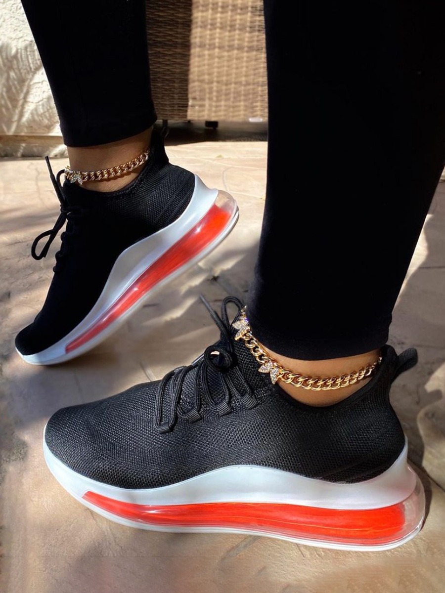 

LW Sporty Mesh Breathable Chunky Sneakers, Black