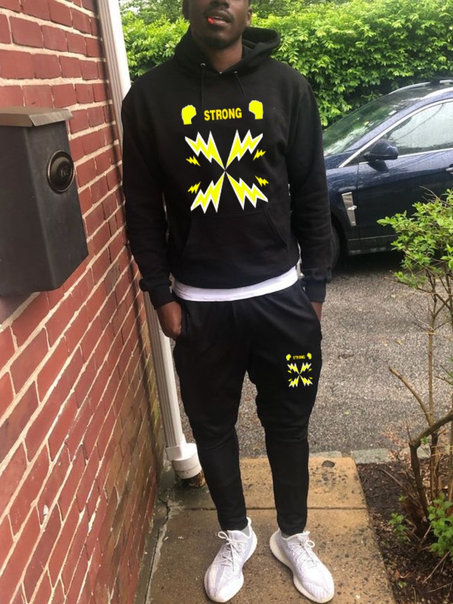 

LW Men Letter Print Pocket Design Tracksuit Set, Black