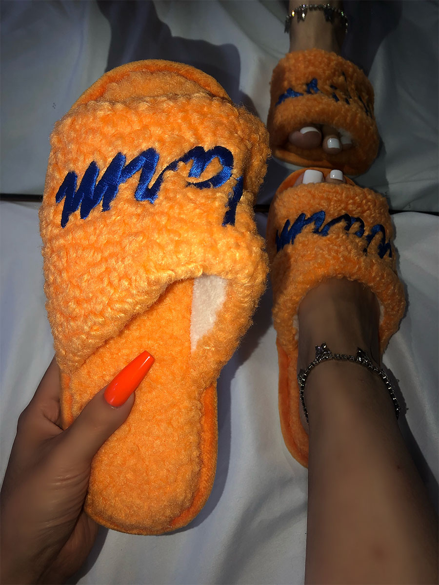 

LW Embroidered Letter Plush Home Slippers, Croci