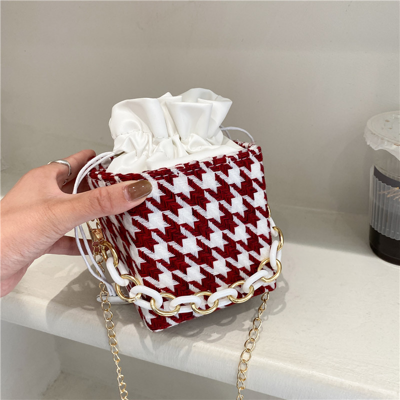 

LW Casual Houndstooth Pattern Crossbody Bag, Red