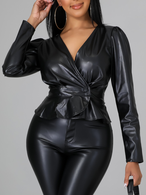 

LW Waist Button Ruffle Hem Solid Leather, Black