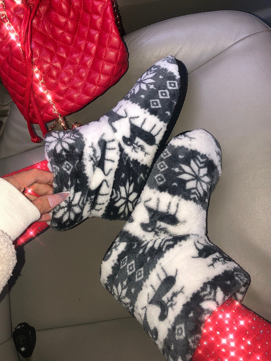

LW Plush Geometric Print Booties, Grey