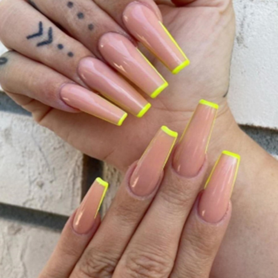

LW Basic Patchwork Fake Nail, Yellow