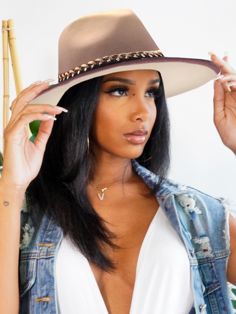LW Gradent Chain Decor Hat
