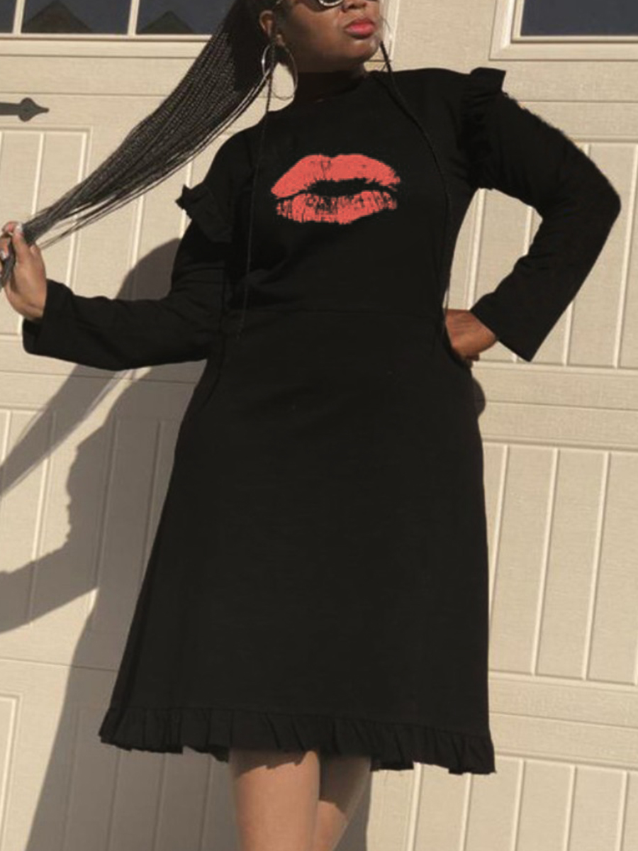 

LW Lip Print Ruffle Design A Line Dress, Black