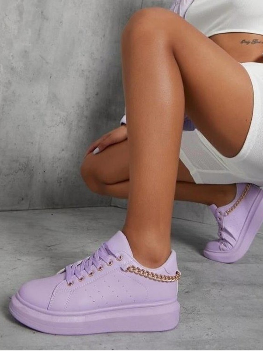 

LW Pierced Chain Decor Sneakers, Purple