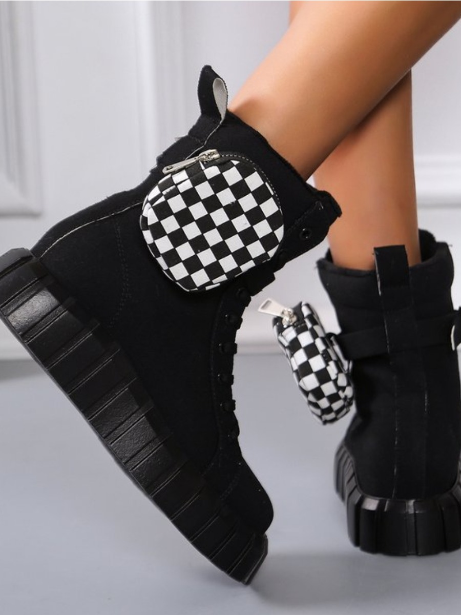 

LW Side Pocket Zipper Plaid Print Booties, Black