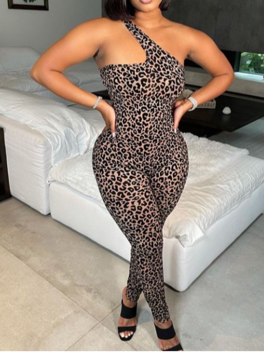 

LW SXY One Shoulder Leopard Print Jumpsuit